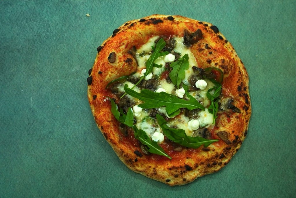 Mushroom and arugula Neapolitan pizza with ricotta dollops at Naples in a Box